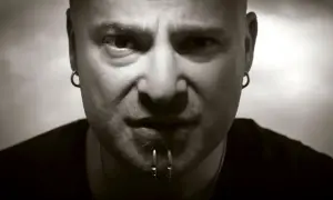 Tajemnica "The Sound of Silence": Kto śpiewa? Oryginał i Disturbed