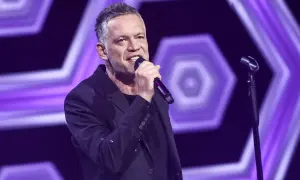 Kto śpiewał "Zakazany owoc"? Prawda i mity o kultowym hicie