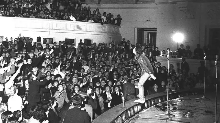 The Rolling Stones koncert scena publiczność