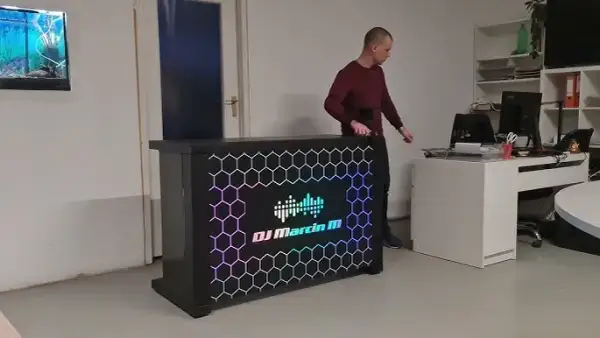Twój wymarzony stół DJ-ski? Zrób go sam i oszczędź!